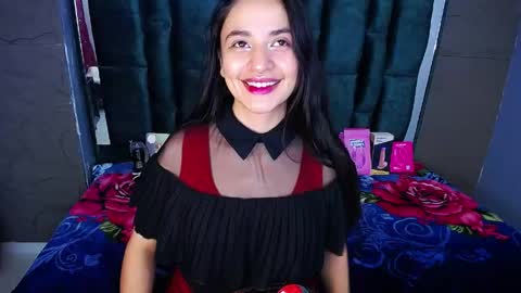 Snapshot of salamandrafon chatting on May 17, 2026, 4:32 am salamandrafon online show from May 17, 2026, 4:32 am