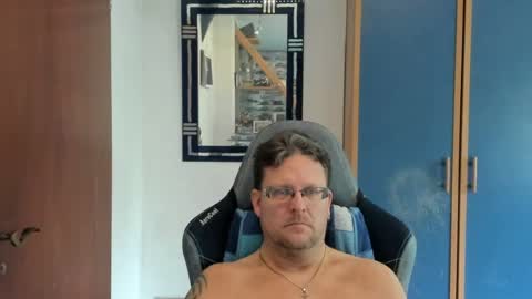 salichris online show from July 26, 2026, 8:10 am