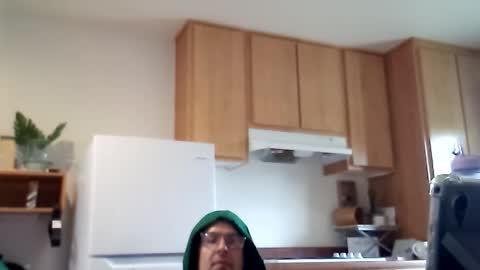 salis1981 online show from November 14, 2025, 6:50 pm