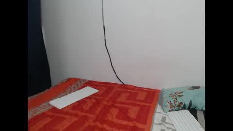 Snapshot of sallomeh_ chatting on February 9, 2026, 7:18 pm sallomeh_ online show from February 9, 2026, 7:18 pm