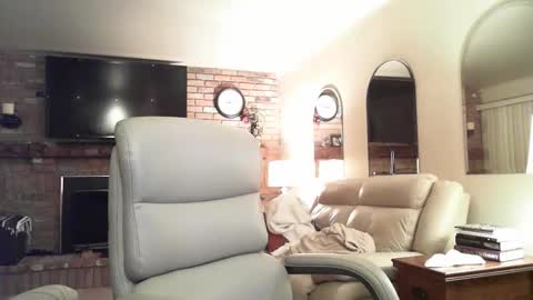 Snapshot of sally______ chatting on June 3, 2026, 2:14 am sally______ online show from June 3, 2026, 2:14 am