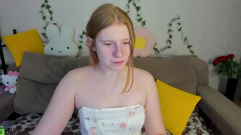 Snapshot of sally_ange1 chatting on May 15, 2026, 12:50 am Sally online show from May 15, 2026, 12:50 am