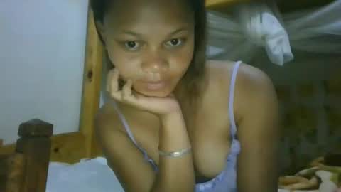 SallyWett online show from December 5, 2025, 2:09 am