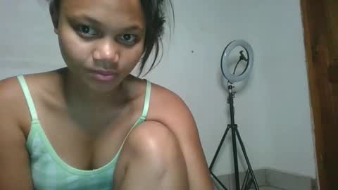 SallyWett online show from May 24, 2026, 2:27 am