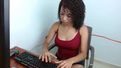 salome_18_big_tits online show from October 25, 2025, 9:09 pm