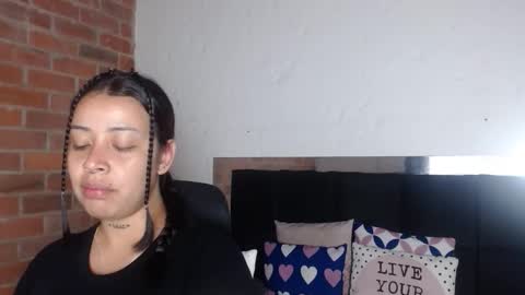 Snapshot of salome__hills chatting on March 28, 2026, 8:41 pm online show from March 28, 2026, 8:41 pm