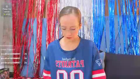 salome_cruxx online show from July 4, 2026, 12:00 pm