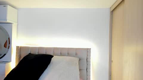 Snapshot of salome_heistt chatting on September 28, 2025, 6:19 am sara online show from September 28, 2025, 6:19 am