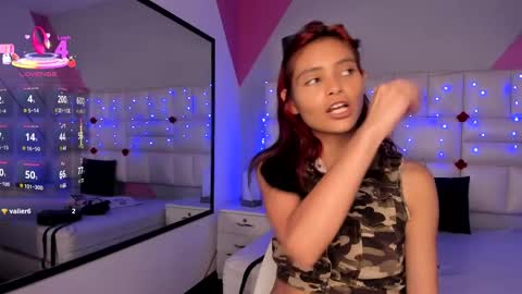 Snapshot of salome_rouse chatting on March 10, 2025, 9:18 pm Salome Rose online show from March 10, 2025, 9:18 pm