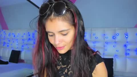 Snapshot of salome_rouse chatting on October 2, 2025, 10:39 pm Salome Rose online show from October 2, 2025, 10:39 pm