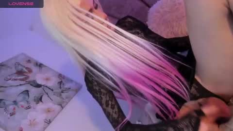 salome_saenz666 online show from June 18, 2026, 12:55 am