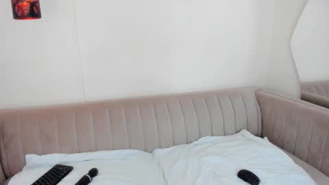 Salome velour online show from March 26, 2026, 12:55 pm