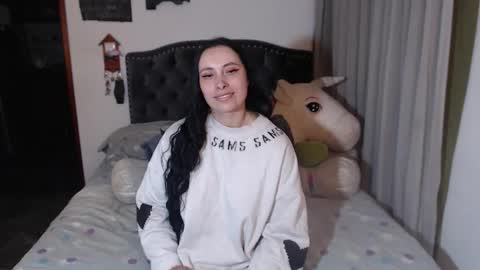 yenny online show from March 13, 2026, 3:35 am