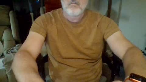 Snapshot of saltdeanbearlvr chatting on July 18, 2026, 9:29 pm saltdeanbearlvr online show from July 18, 2026, 9:29 pm