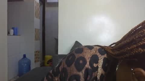 Snapshot of salty_surprise_ chatting on December 1, 2024, 11:36 pm salty_surprise_ online show from December 1, 2024, 11:36 pm