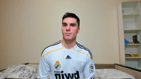 Snapshot of sam_huston18 chatting on December 24, 2024, 9:11 pm BACK IN 2 WEEKS online show from December 24, 2024, 9:11 pm