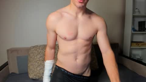 Snapshot of sam_huston18 chatting on October 9, 2025, 11:14 pm BACK IN 2 WEEKS online show from October 9, 2025, 11:14 pm