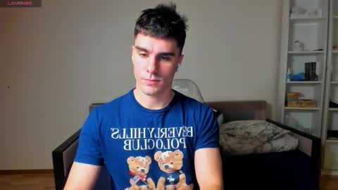 Snapshot of sam_huston18 chatting on November 25, 2025, 9:04 pm BACK IN 2 WEEKS online show from November 25, 2025, 9:04 pm