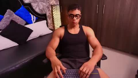 Snapshot of sam_rouge chatting on July 24, 2026, 4:10 am sam_rouge online show from July 24, 2026, 4:10 am