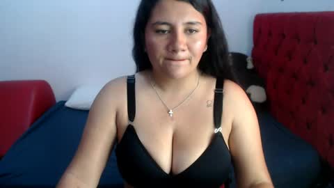 sam_sexyy2 online show from May 15, 2026, 4:14 pm