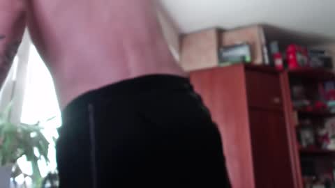 sam_skywalker online show from March 13, 2026, 7:15 am