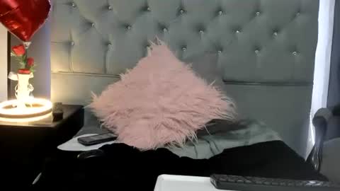 Snapshot of sam_sweet48 chatting on March 5, 2025, 1:10 am Sam online show from March 5, 2025, 1:10 am