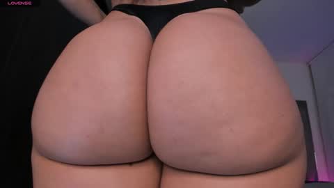 Snapshot of samaay_ chatting on September 24, 2025, 4:16 am samaay_ online show from September 24, 2025, 4:16 am