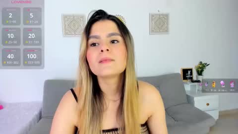 Snapshot of samanta_monroe4 chatting on October 4, 2025, 6:17 pm samanta online show from October 4, 2025, 6:17 pm