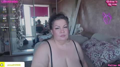 Snapshot of samanta_shy chatting on May 22, 2026, 9:04 am Marry online show from May 22, 2026, 9:04 am