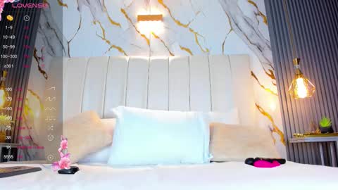 samanta online show from September 21, 2025, 12:18 pm