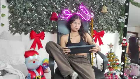 samantaortiz_ online show from December 5, 2025, 7:32 pm