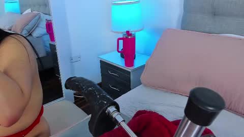 Samantha Vega online show from July 28, 2026, 9:25 pm