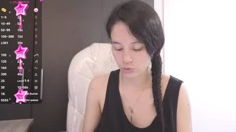 Snapshot of samantha_blow chatting on July 1, 2026, 2:46 am samantha_blow online show from July 1, 2026, 2:46 am