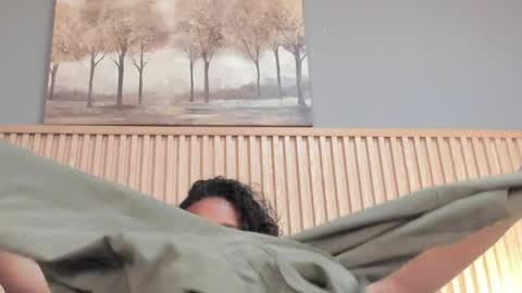samantha_duart3 online show from May 12, 2026, 11:40 am