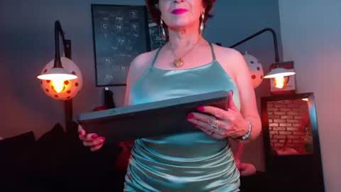 Sam online show from July 3, 2026, 2:07 am