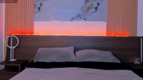 Snapshot of samantha_moons chatting on July 25, 2026, 1:04 am samantha_moons online show from July 25, 2026, 1:04 am