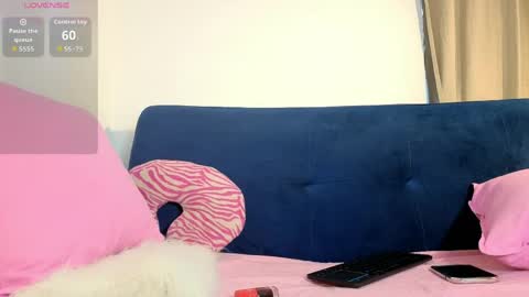 Samantha Ros online show from April 13, 2026, 12:43 pm