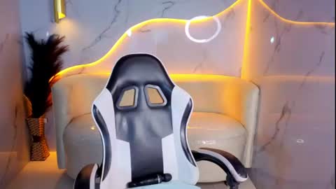 Samantha online show from July 24, 2026, 3:54 pm