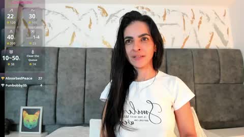 samantha_velle online show from May 20, 2026, 2:07 am