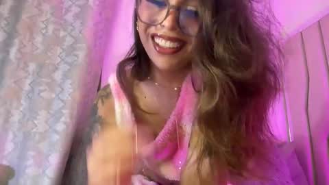 Samantha Bernardo online show from March 6, 2026, 4:31 am