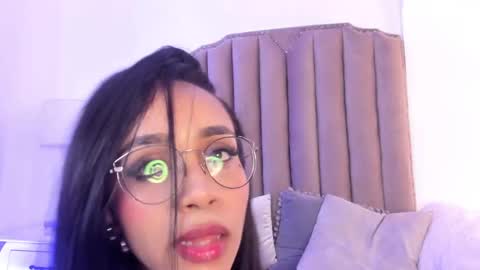 Snapshot of samanthaferrer_ chatting on January 19, 2025, 8:51 pm Samantha online show from January 19, 2025, 8:51 pm