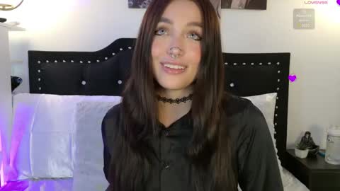 IGSamanthaGrant 10 online show from June 5, 2026, 8:14 pm