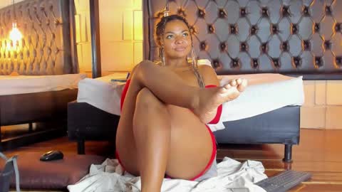 Snapshot of samanthamilan chatting on March 1, 2025, 4:54 pm Alejandra online show from March 1, 2025, 4:54 pm