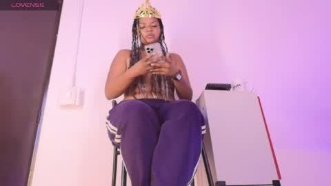 Snapshot of samanthamilan1 chatting on June 16, 2026, 11:46 am Sam online show from June 16, 2026, 11:46 am