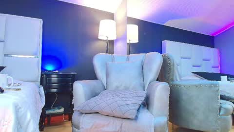 Snapshot of samanthamilf__ chatting on April 30, 2026, 8:04 pm Samanta online show from April 30, 2026, 8:04 pm