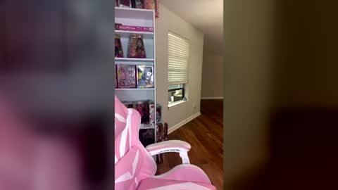 samanthaporsha online show from June 24, 2026, 10:09 pm