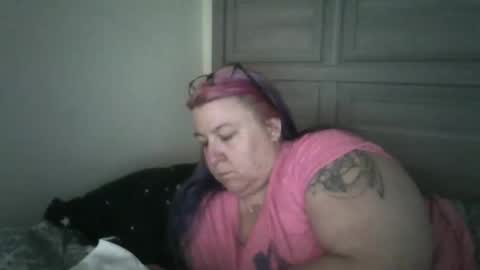 samanthasweetheart0402 online show from May 18, 2026, 5:41 pm