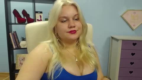 Snapshot of samanthax_pink chatting on October 23, 2025, 7:29 am Samantha online show from October 23, 2025, 7:29 am