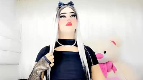 samanthax_xissadora1 online show from February 7, 2025, 7:07 am