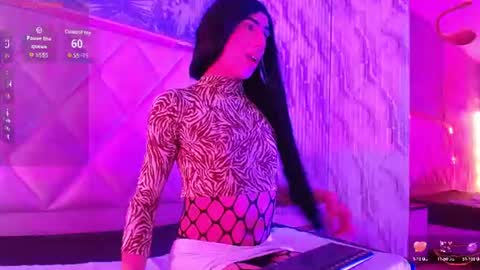 samanttha_tay online show from July 14, 2026, 3:11 am